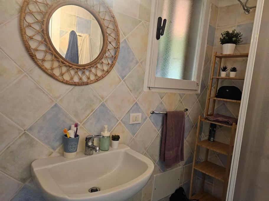 La Casa Di Ludo Villa Is Traias Luaran gambar